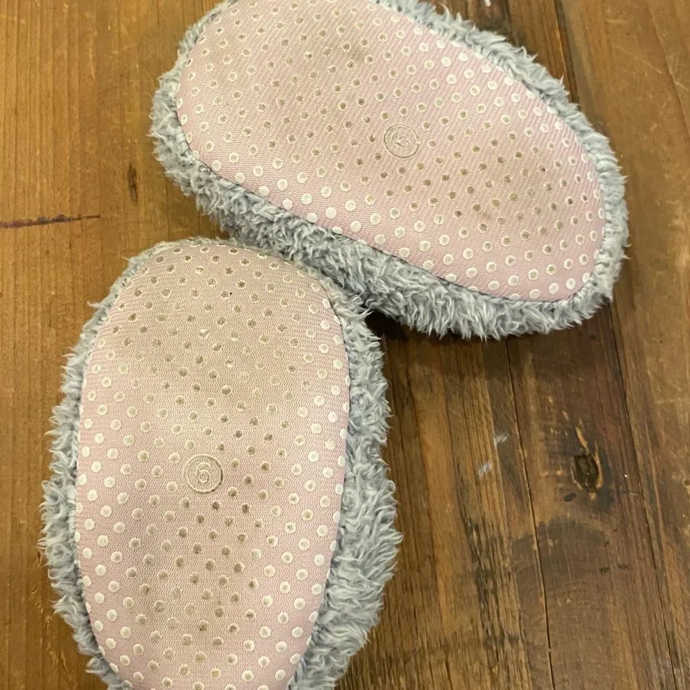 Fuzzy Bunny Slippers Gray Pink Accents Toddler Size 6